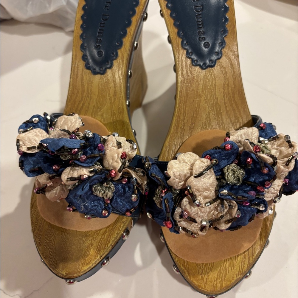 Pierre Dumas Women's Blue and Beige Floral Mules💥❤️‍🔥Great looking with JEANS‼️🆒